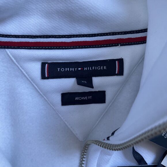 TOMMY HILFIGER MOCKNECK MONOTYPE ARCHIVE FIT SWEATSHIRT WHITE SZ XS - Picture 7 of 15